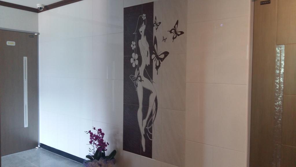 Suzy Pension Yeosu Exterior photo
